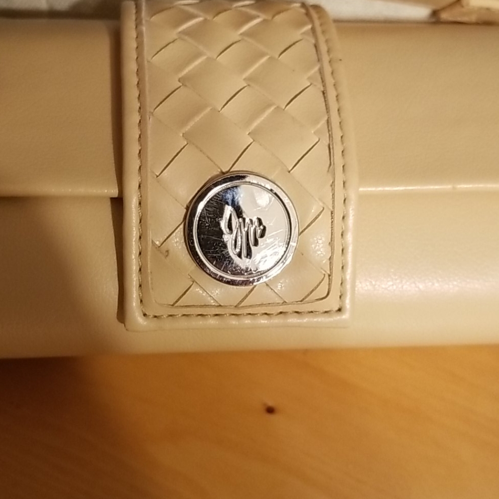 J.M. Hand Bag - Picture 2 of 7